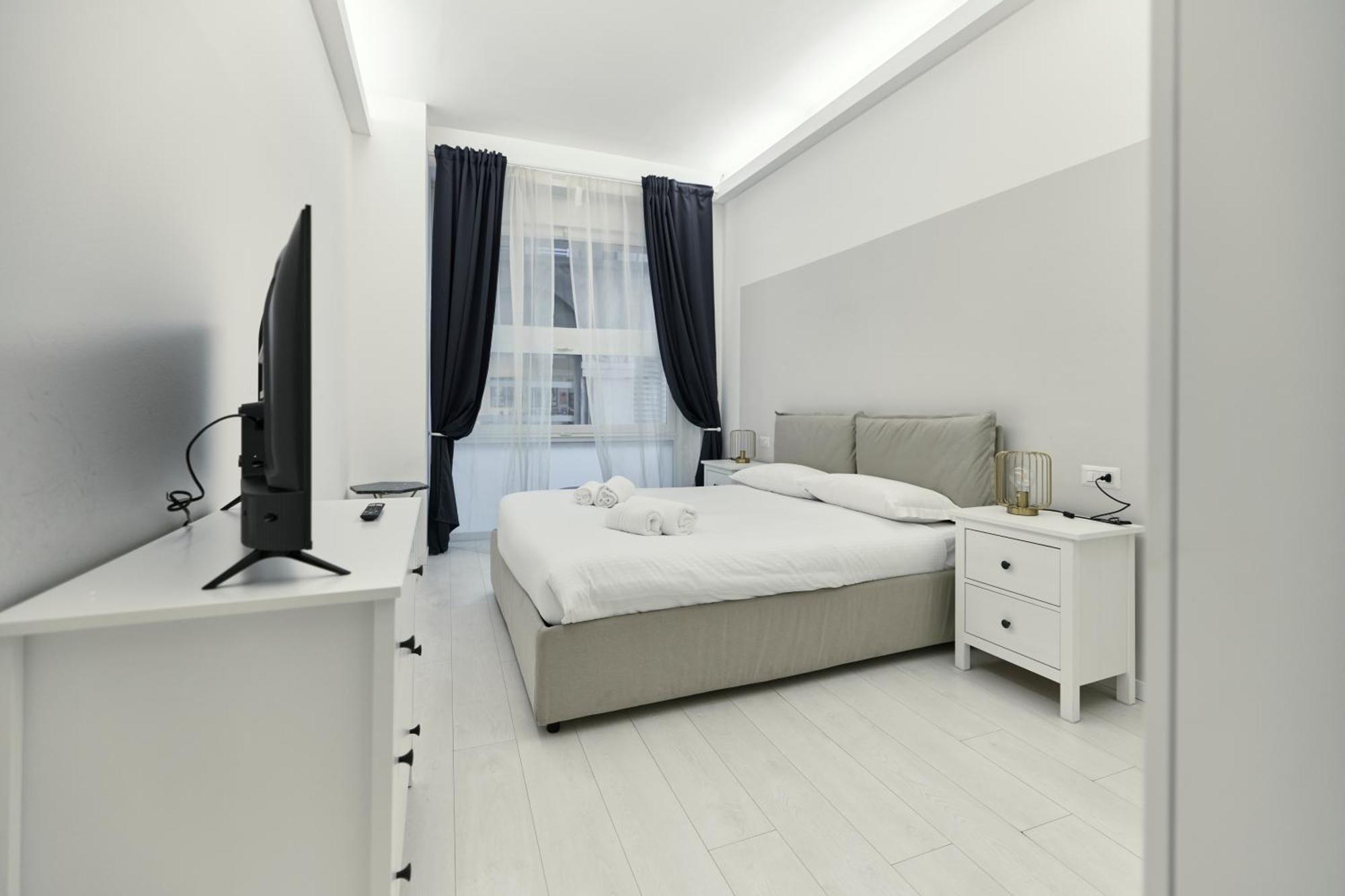 Duomo View - 2 Min From Duomo Amazing Location Apartment Милано Екстериор снимка